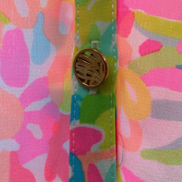 Lilly Pulitzer multi- colored silk size small top. - Picture 3 of 5